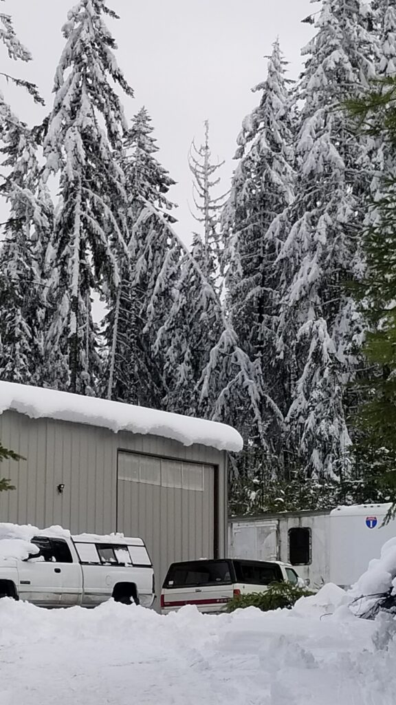 Steel Building Case Study: 40x60x16 Agricultural Equipment Storage in Oregon